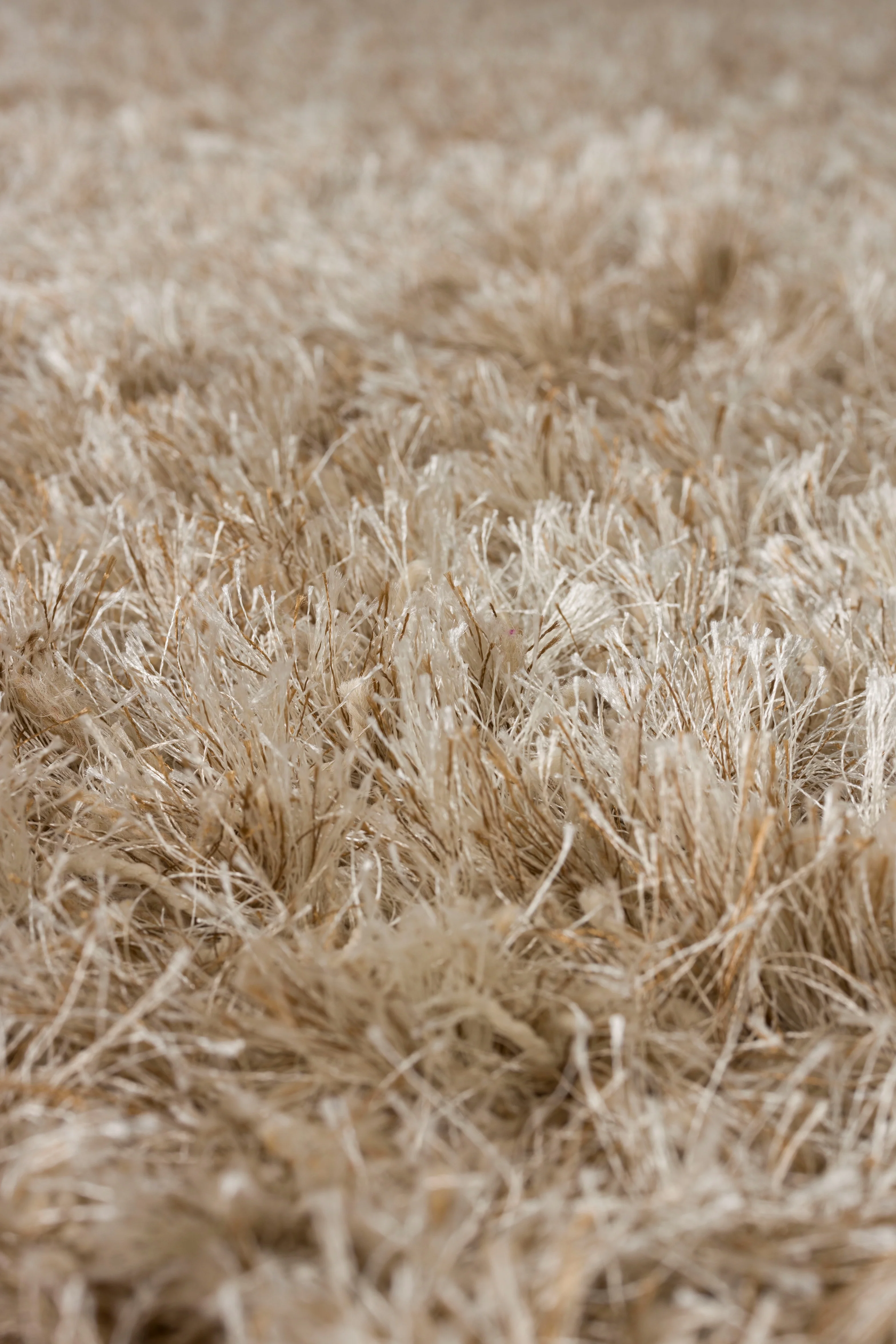 Dywan HAIRY ciemnobeżowy z długim włosiem - Image 9