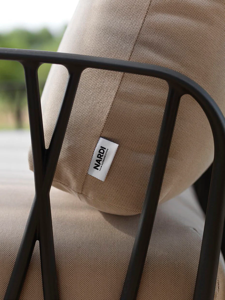 Fotel zewnętrzny KOMODO beżowy Sunbrella® z antracytową podstawą - Image 6