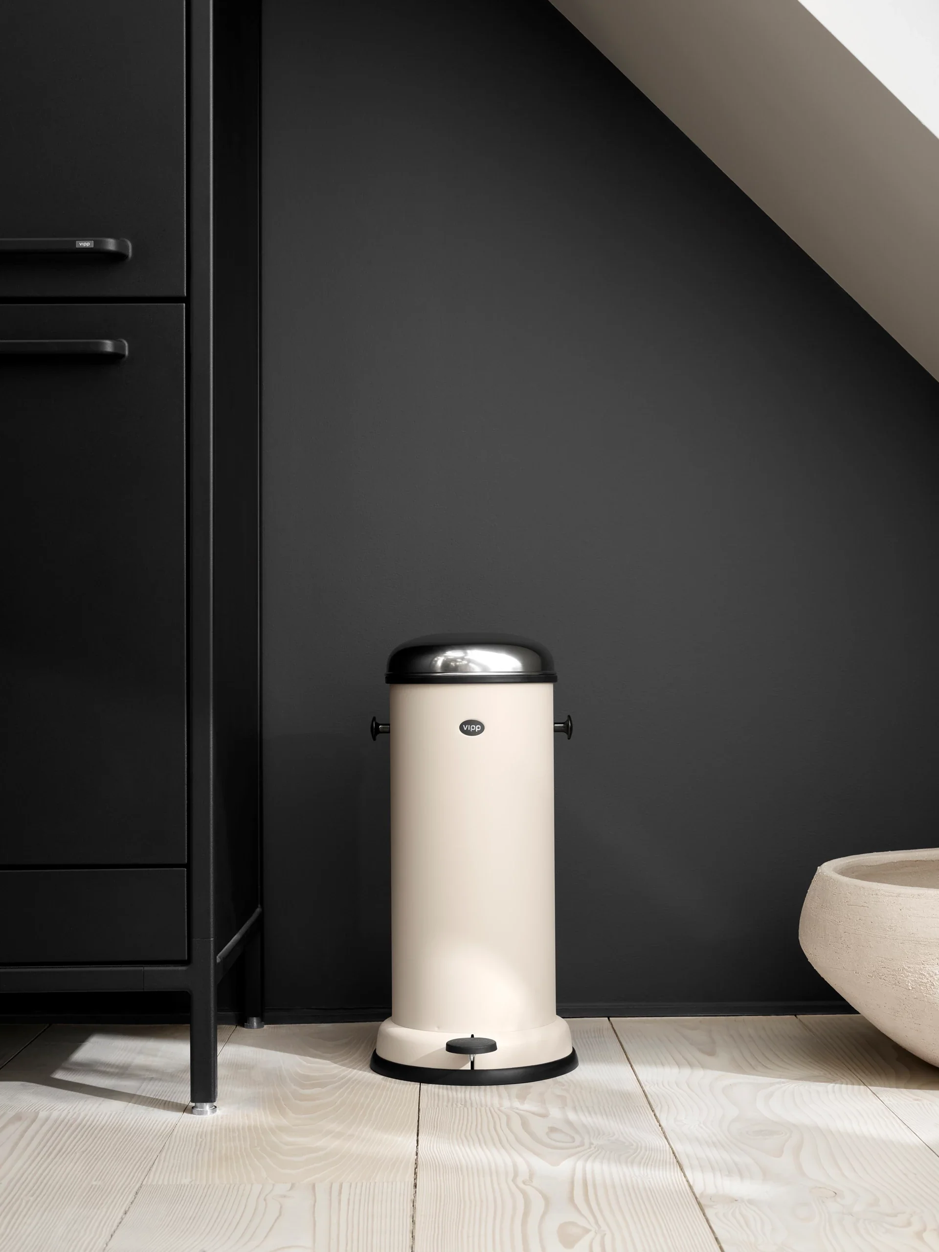 Kosz na śmieci PEDAL BIN beżowy - Image 17