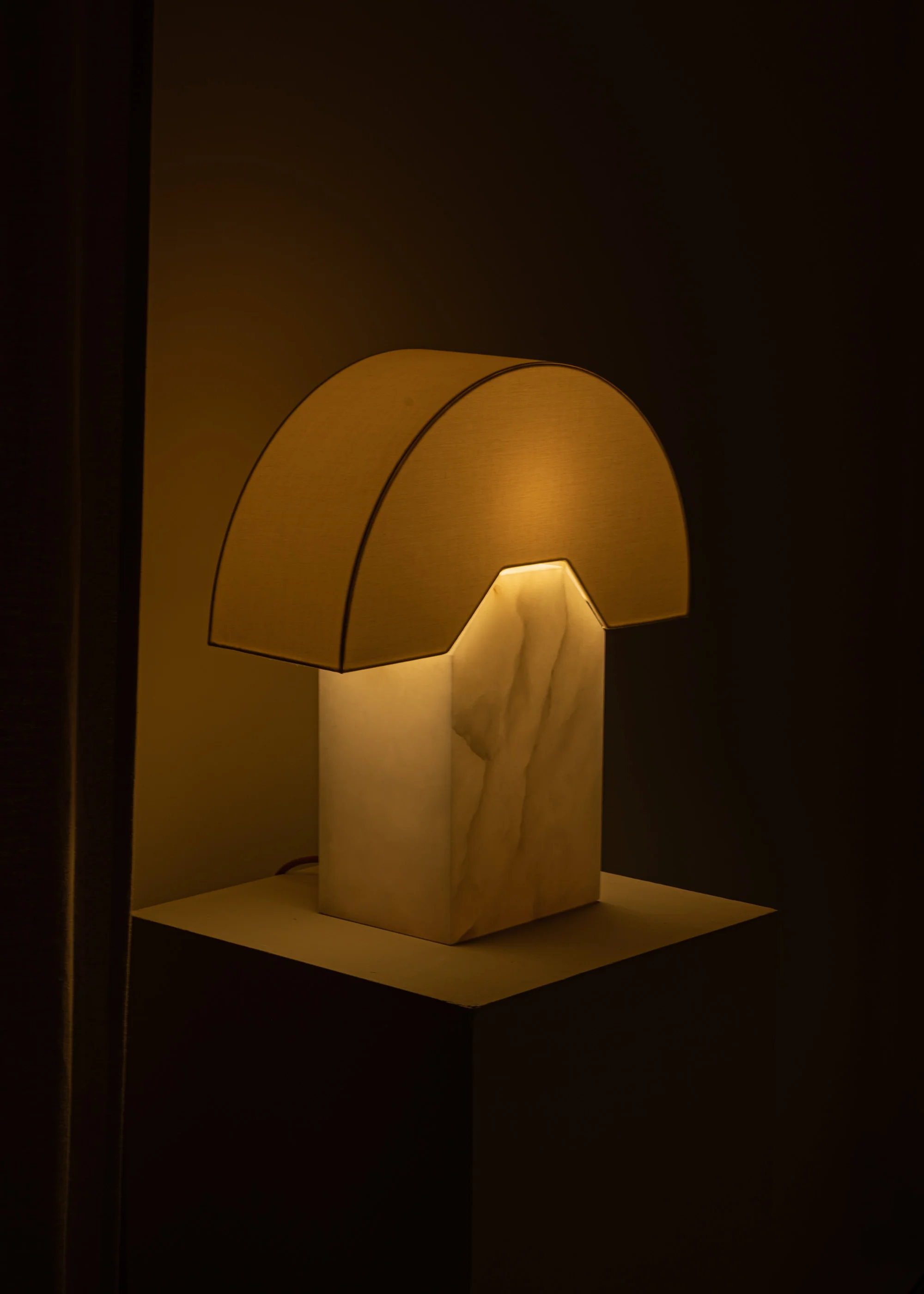 Lampa stołowa EDNA biały alabaster - Image 4