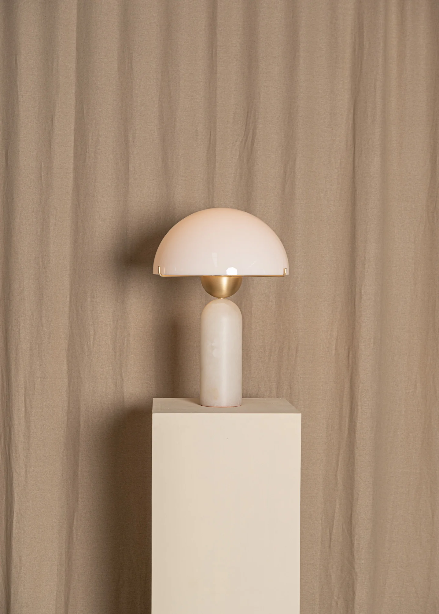Lampa stołowa PEONO biały alabaster - Image 11