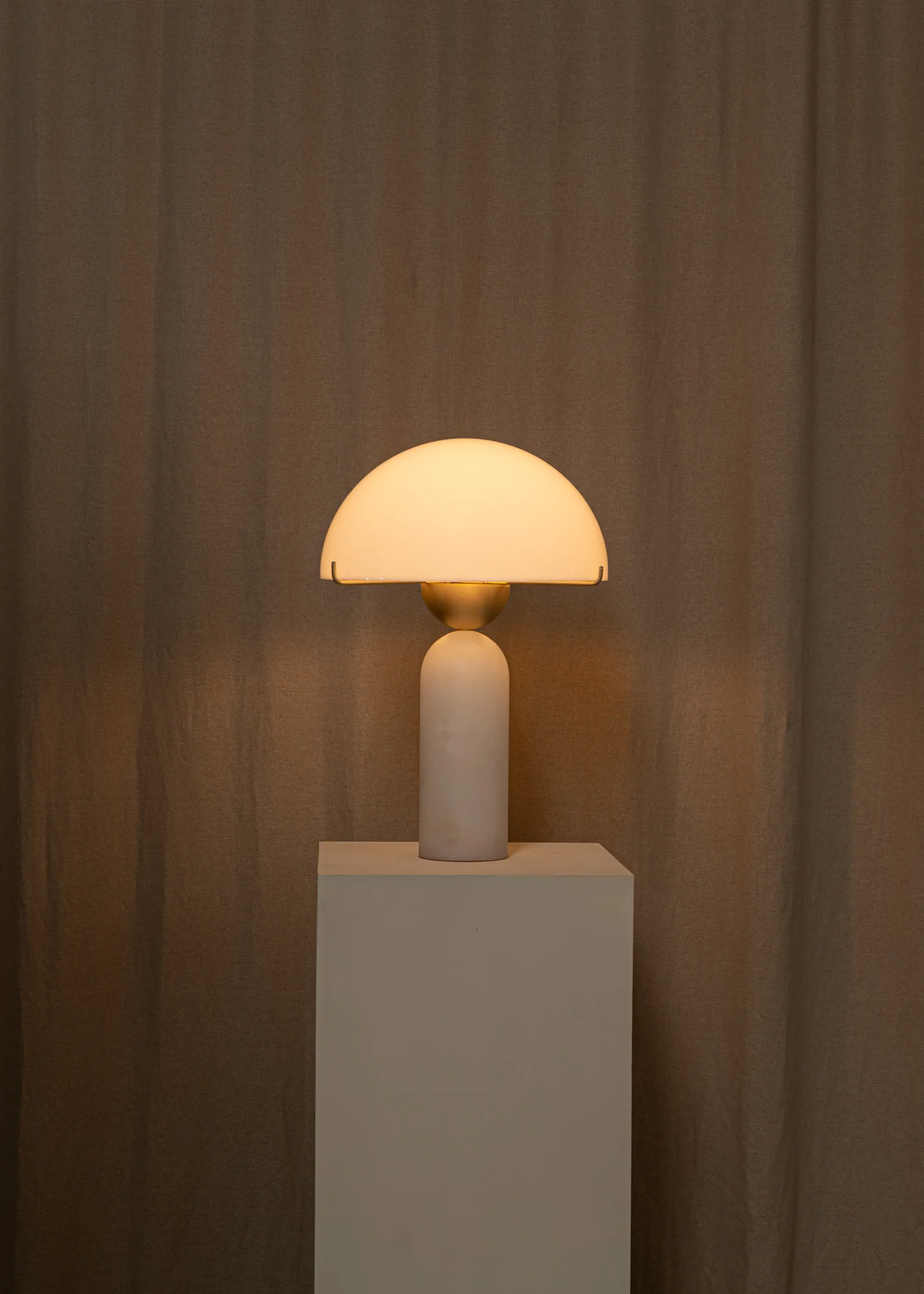 Lampa stołowa PEONO biały alabaster - Image 3
