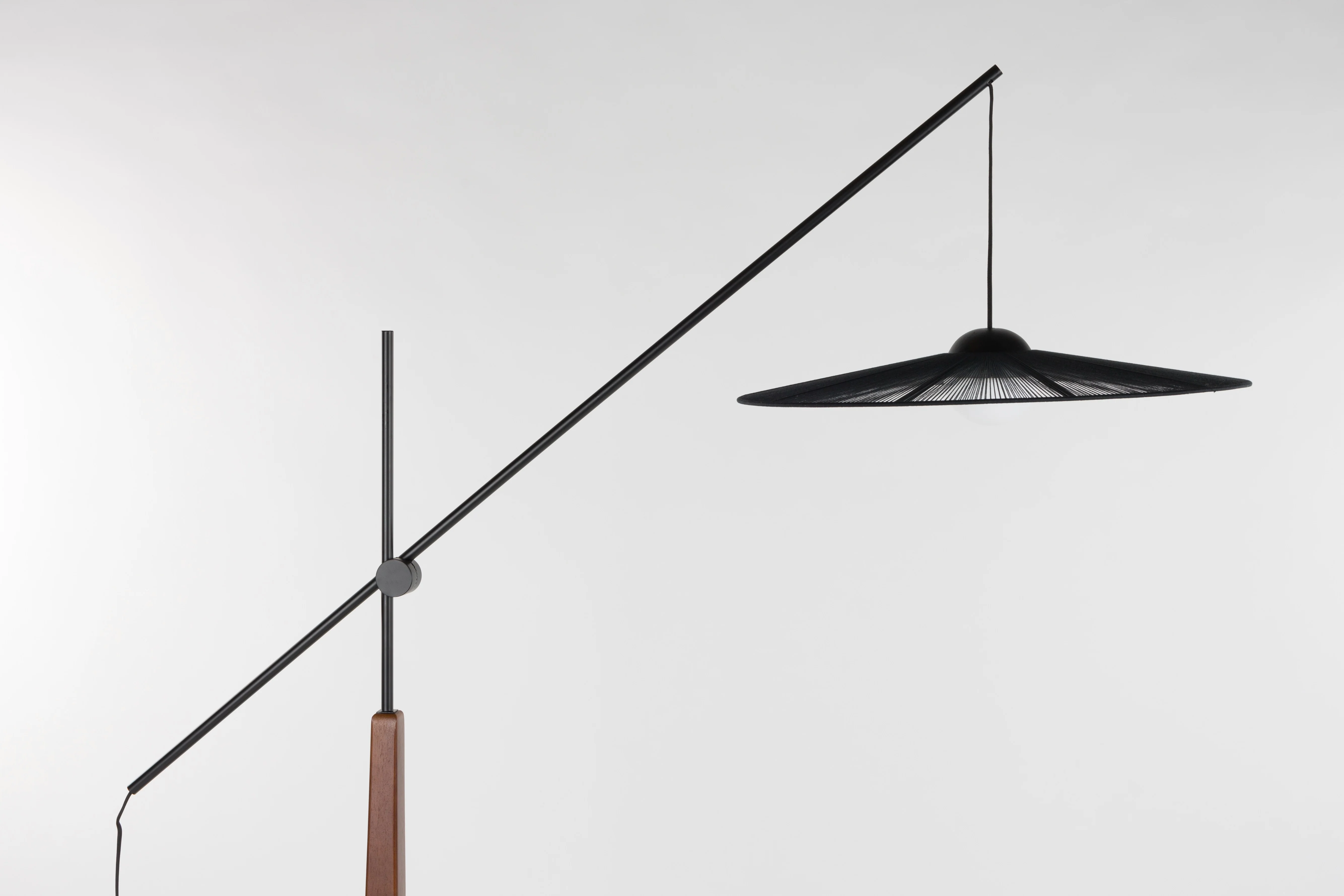 Lampa podłogowa BELLE czarny - Image 3