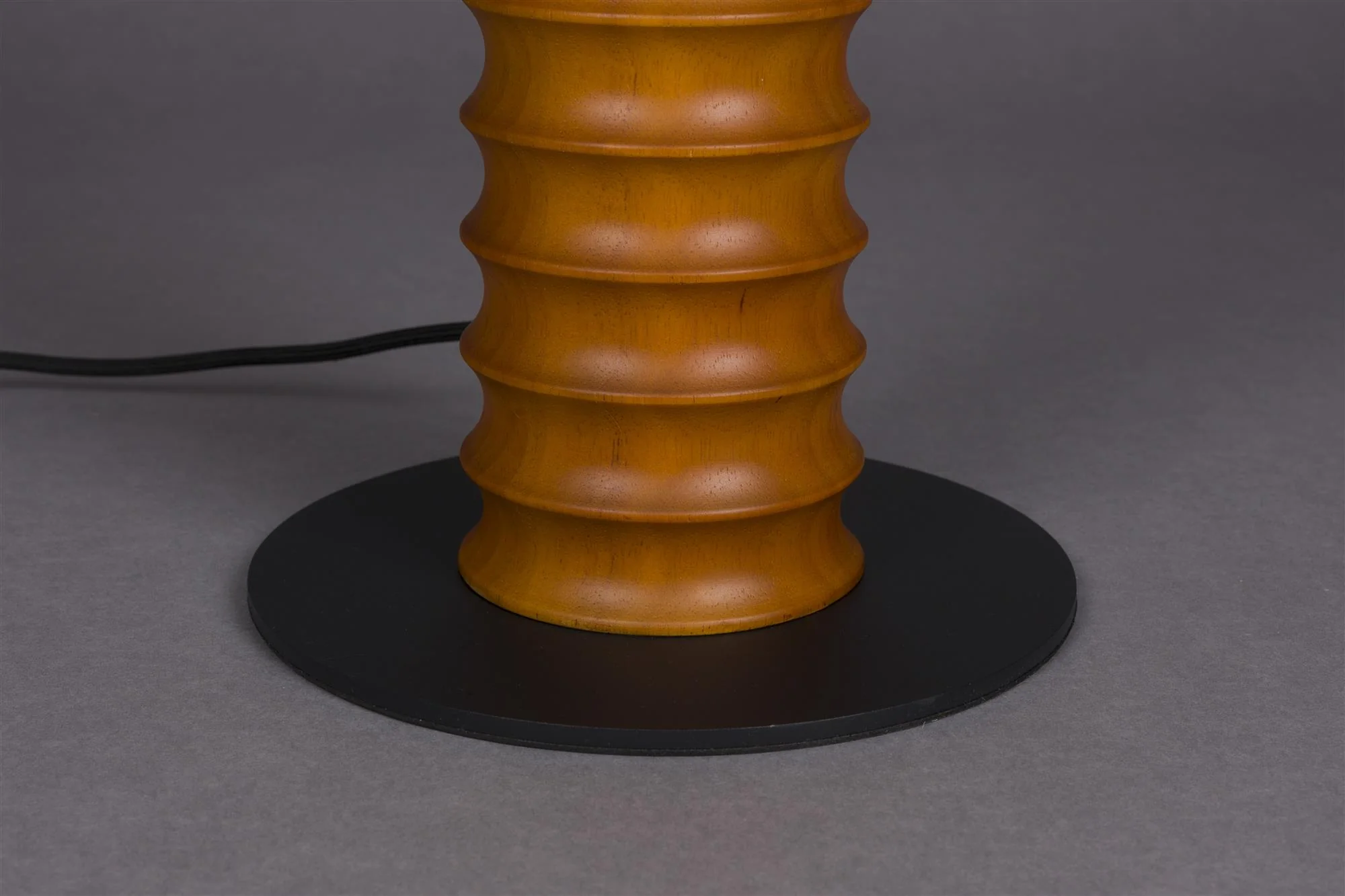 Lampa podłogowa HORACE drewno dębowe z bawełnianym kloszem - Image 6