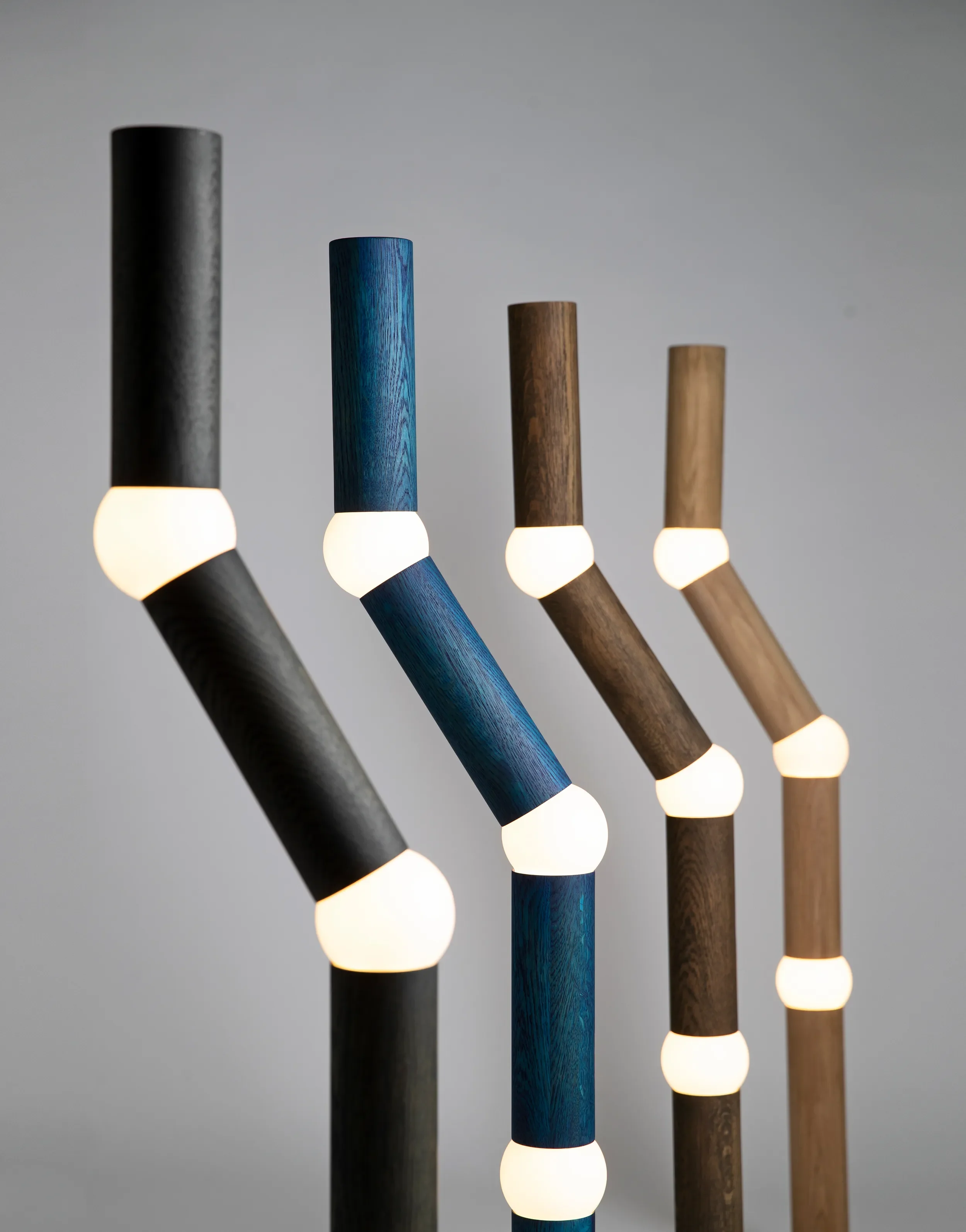 Lampa podłogowa LIGHTBONE niebieski dąb - Image 3
