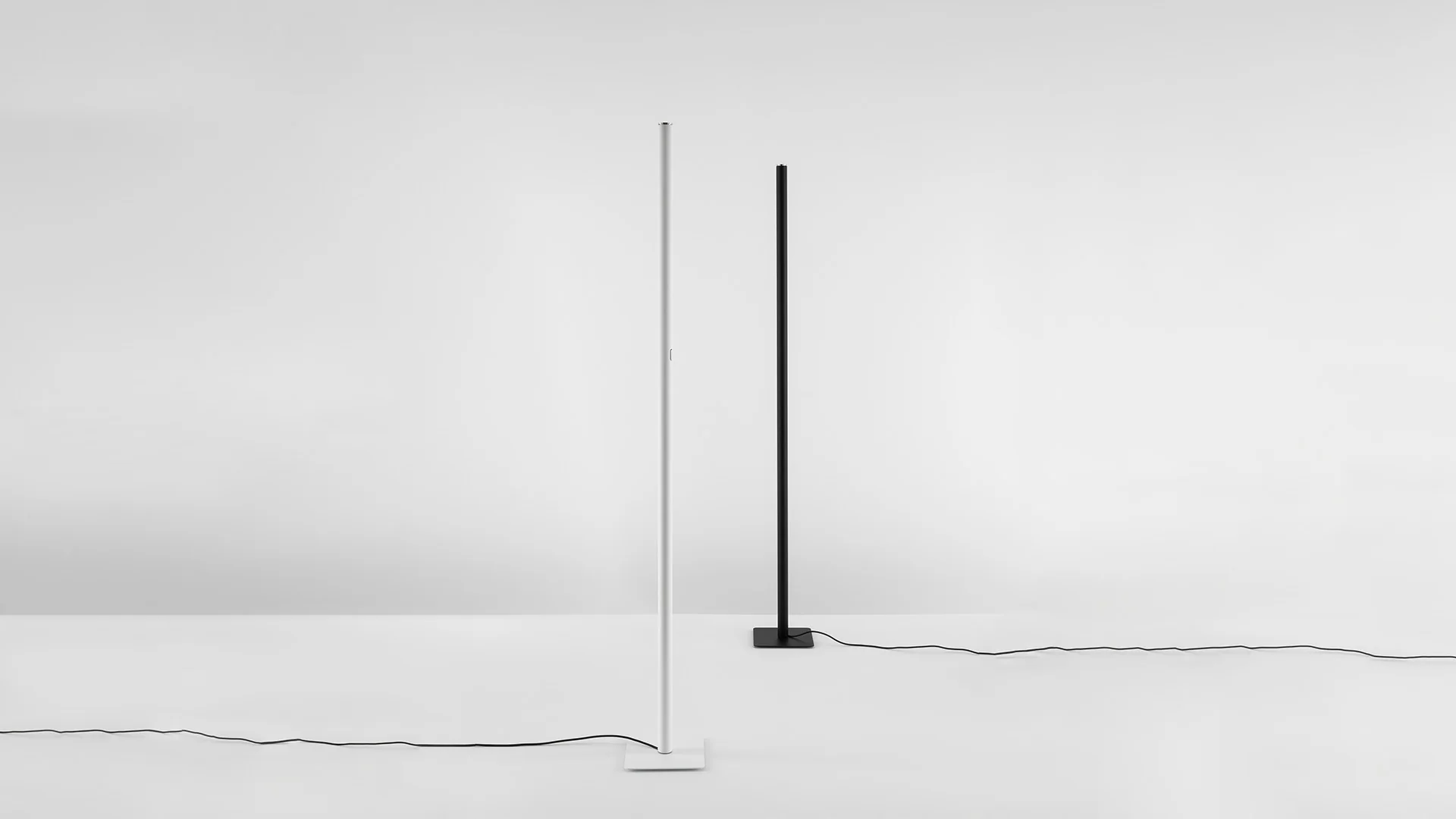 Lampa podłogowa LLIO MINI czarny - Image 5