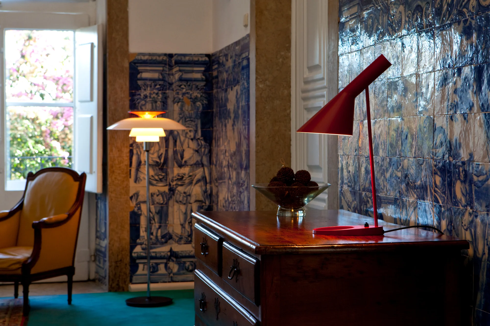 Lampa podłogowa PH 80 biały z chromowaną podstawą - Image 7