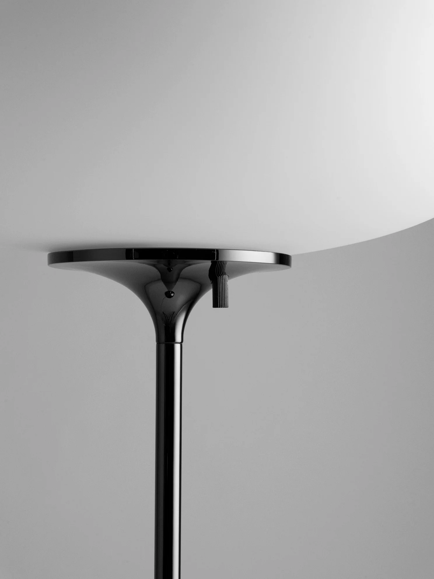 Lampa podłogowa STEMLITE czarny chrom - Image 3