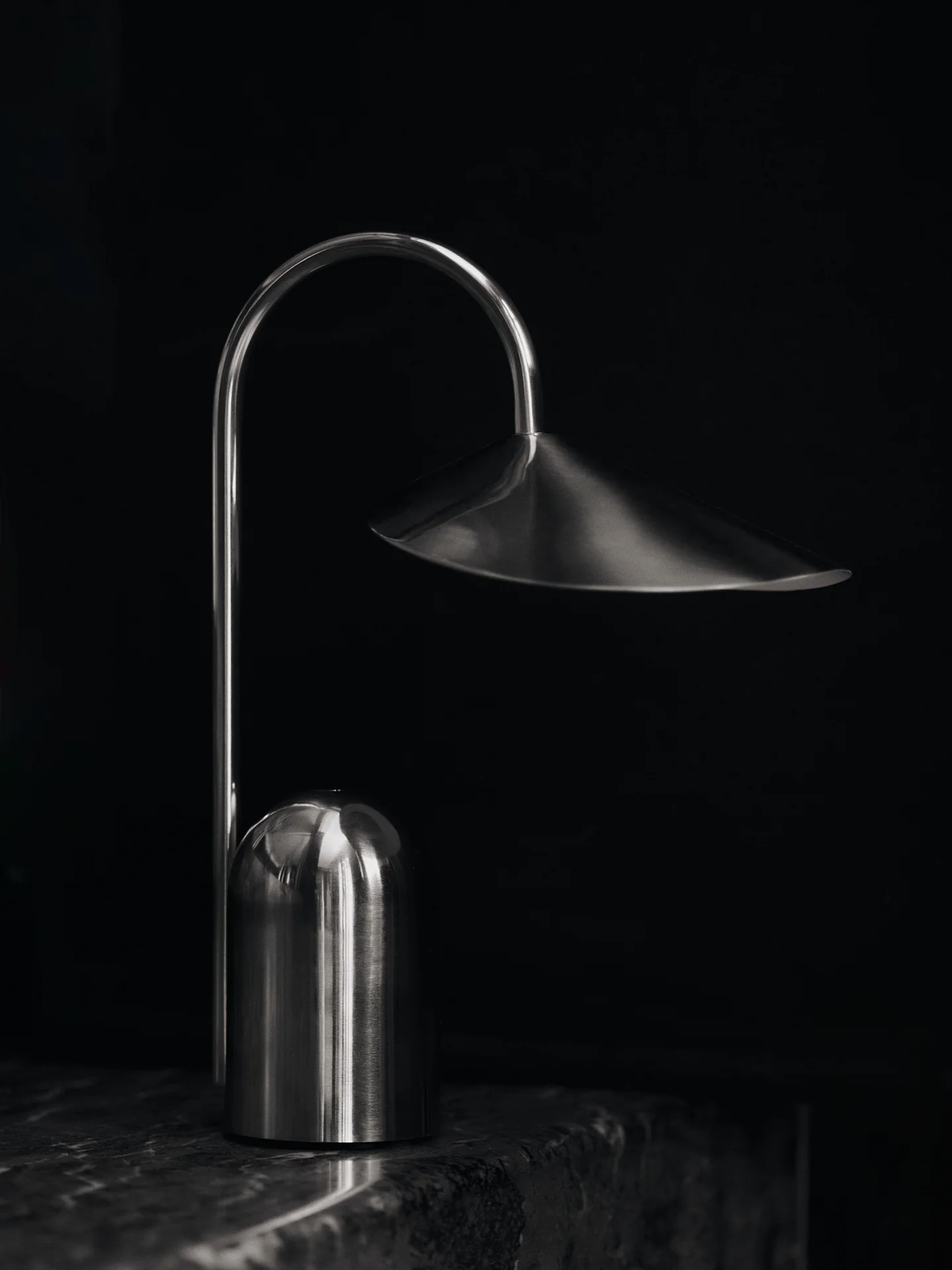 Lampa przenośna ARUM stalowy - Image 4