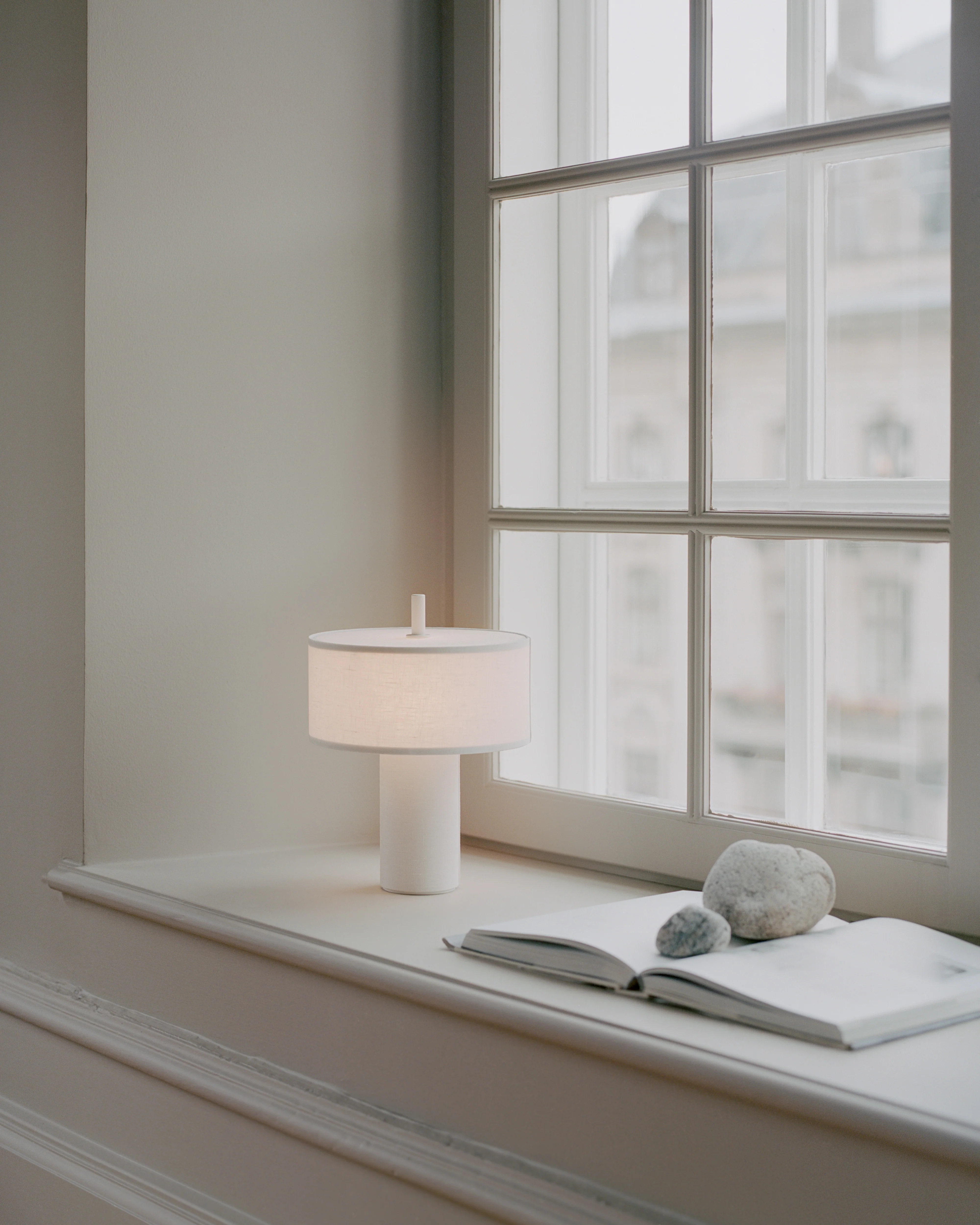 Lampa przenośna MARGIN biały - Image 10