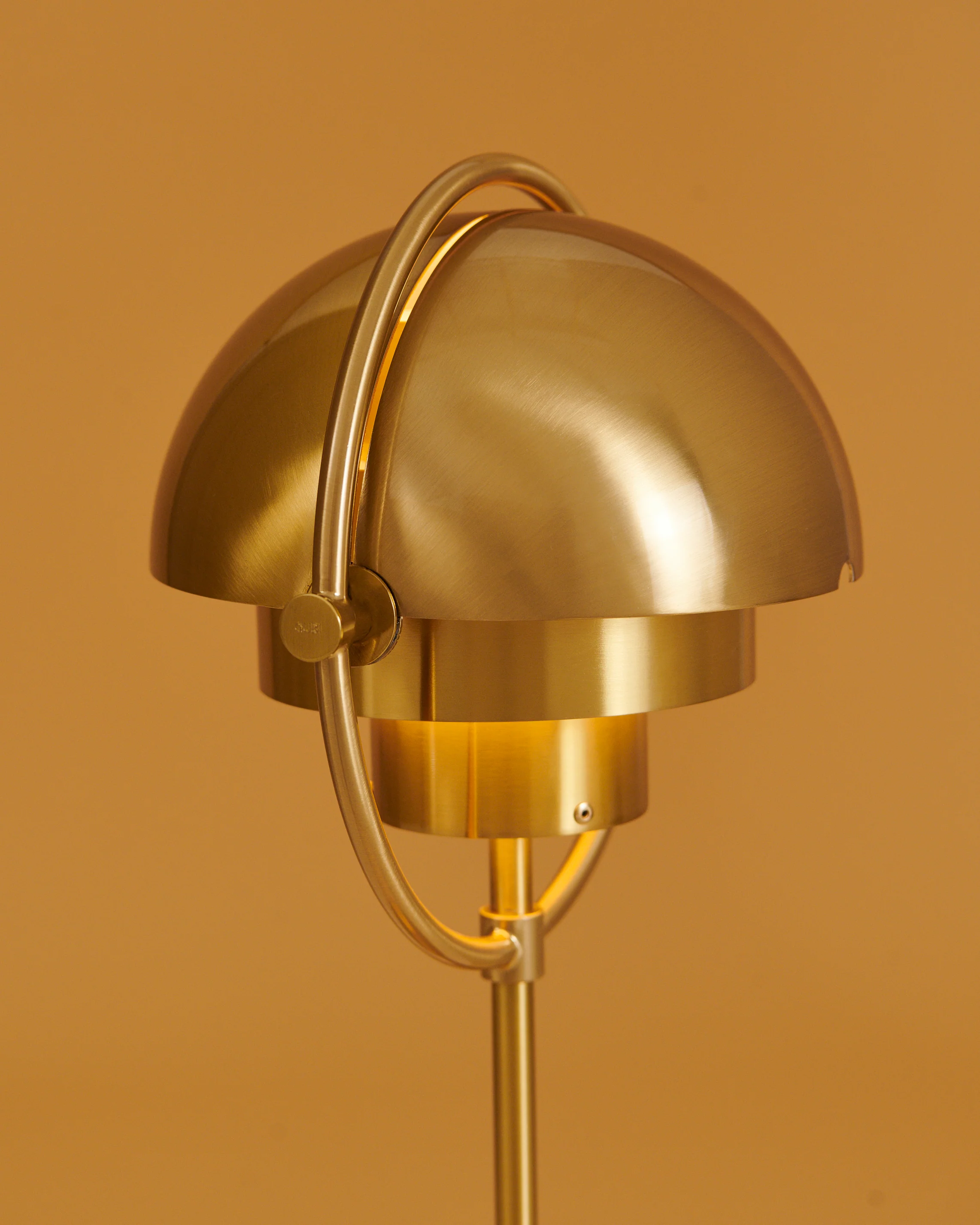 Lampa przenośna MULTI-LITE mosiężny - Image 6