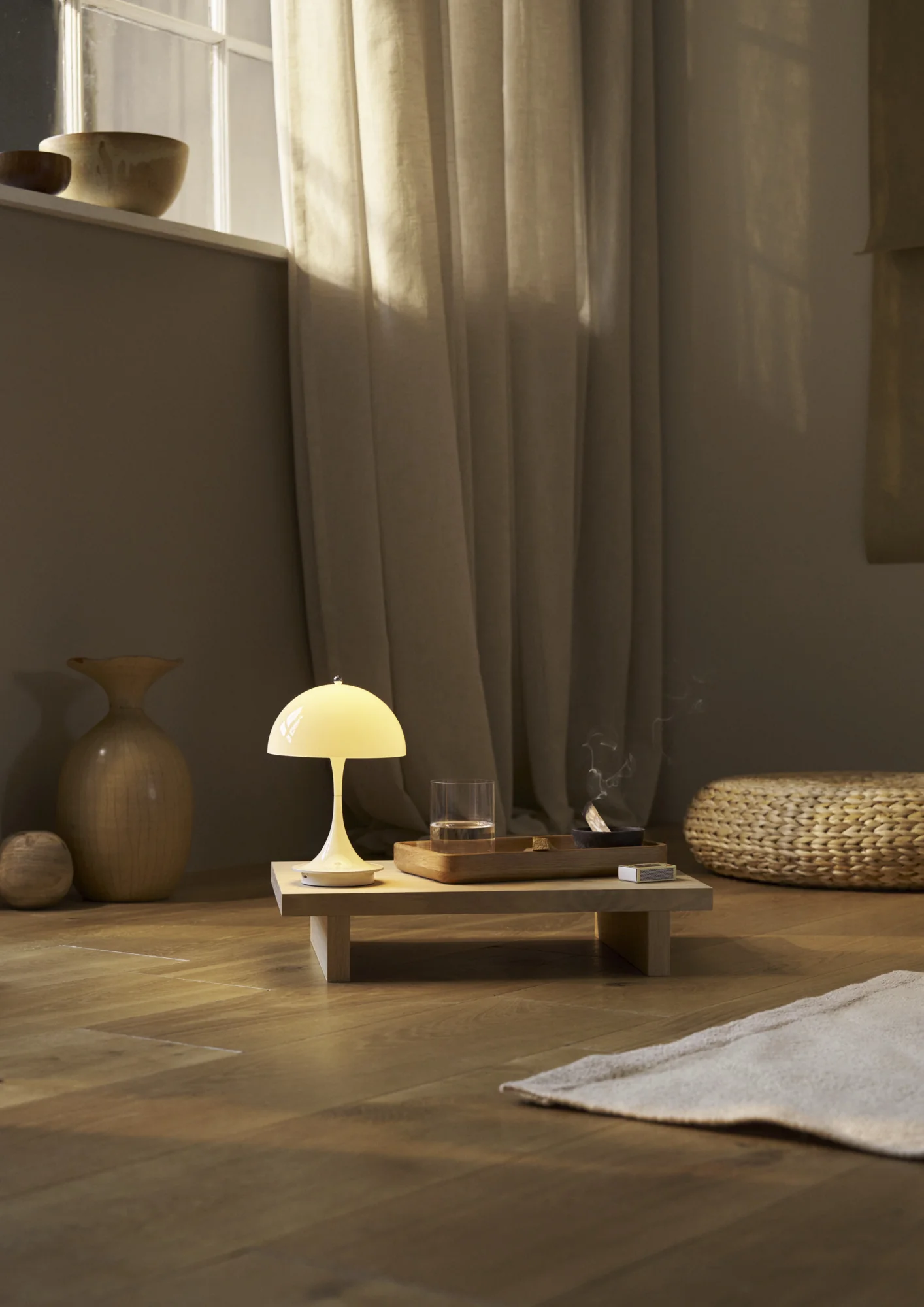 Lampa przenośna PANTHELLA 160 beżowy opal - Image 6