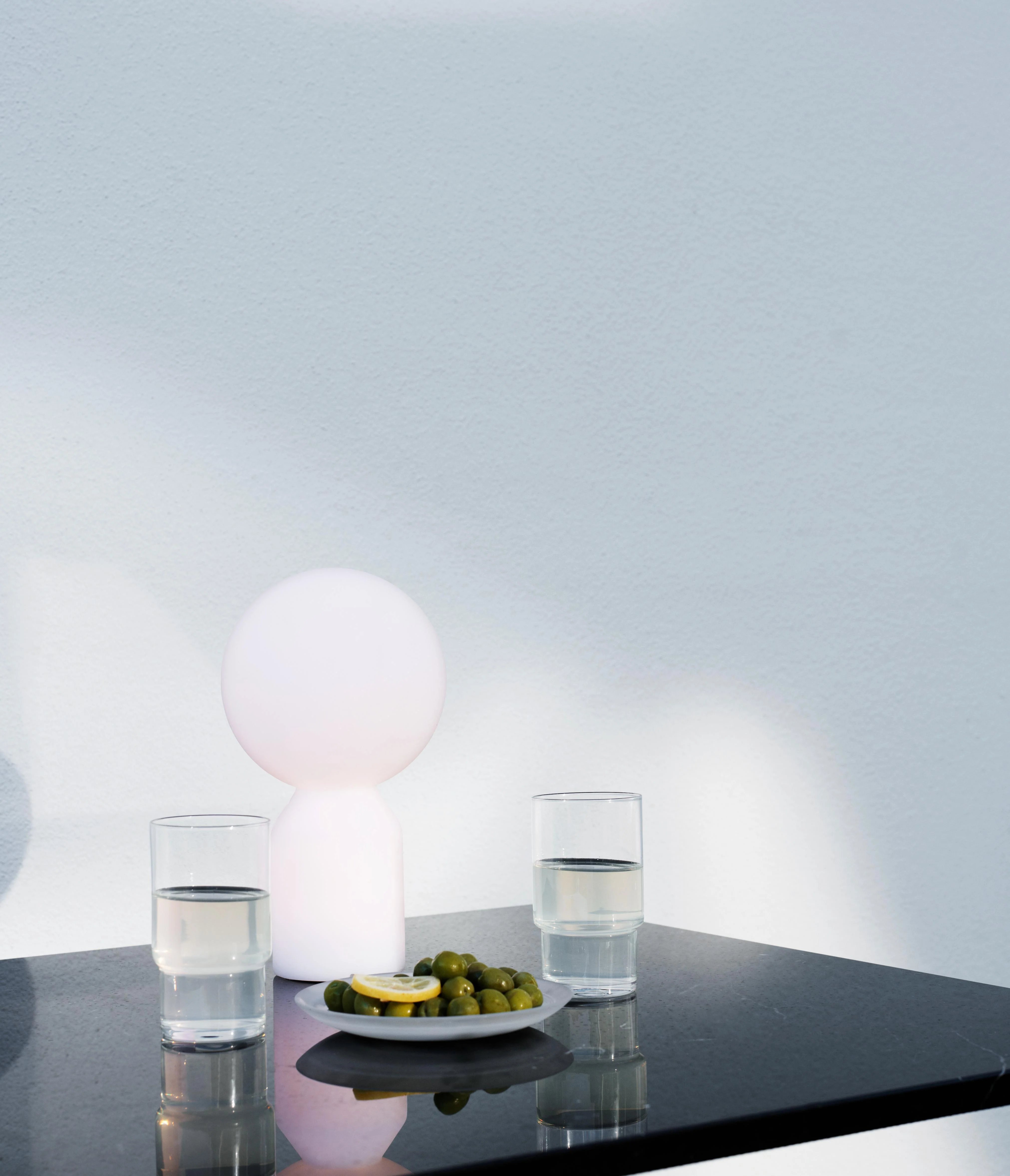 Lampa przenośna YO biały - Image 17