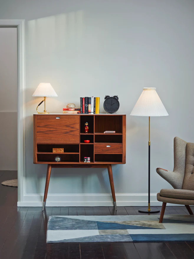 Lampa MODEL 306 biały z mosiężną podstawą - Image 4