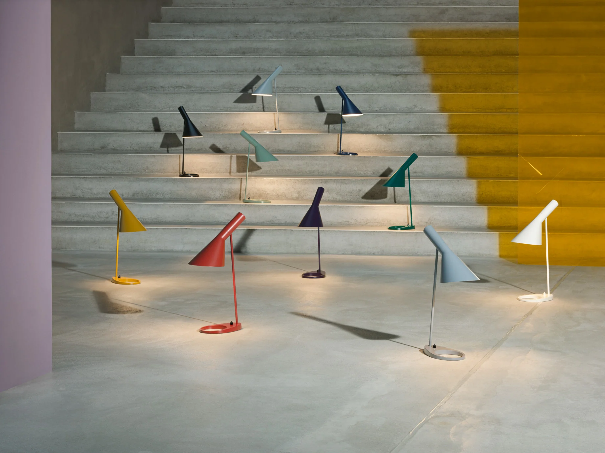 Lampa stołowa AJ jasny żółty - Image 2