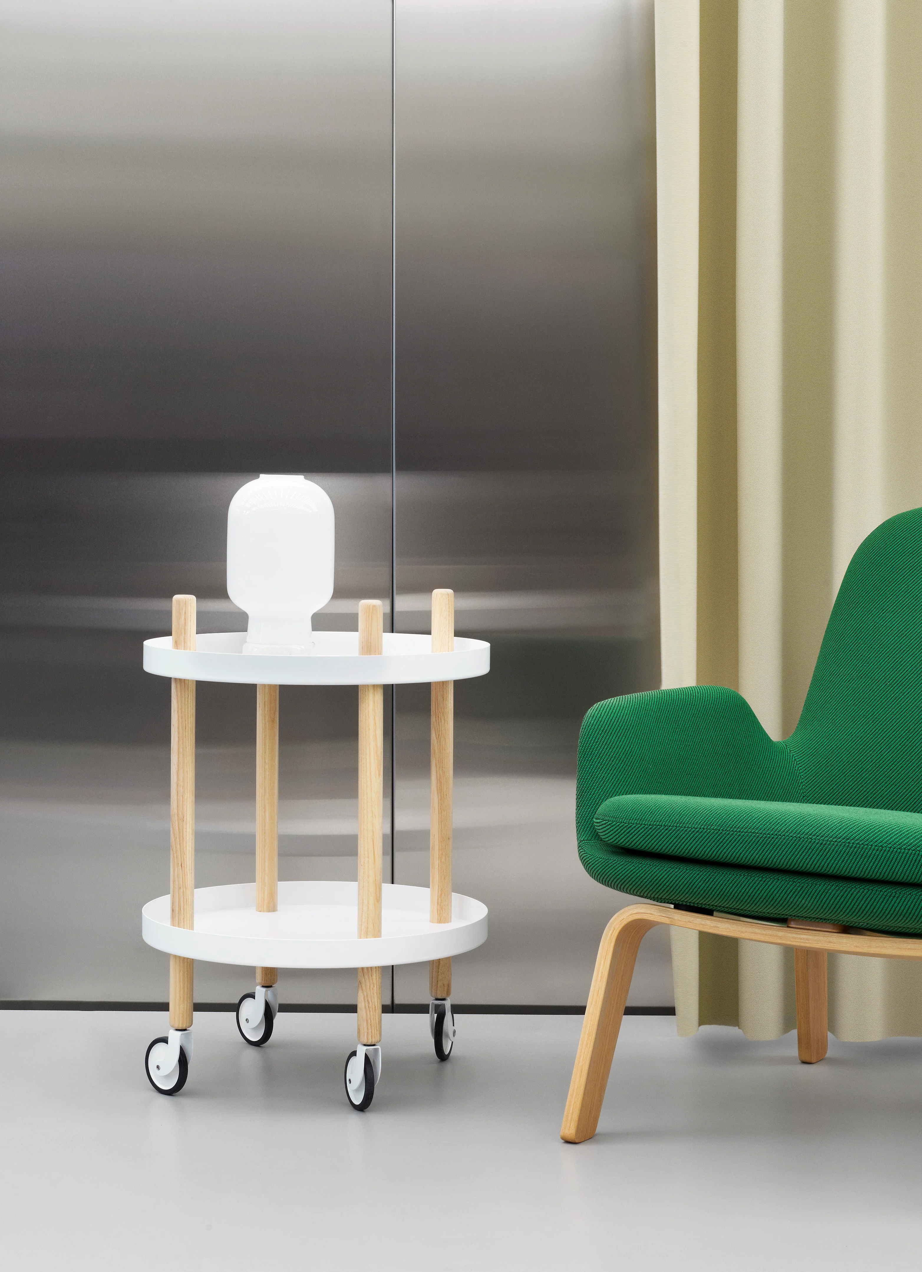 Lampa stołowa AMP białe szkło z białym marmurem - Image 3