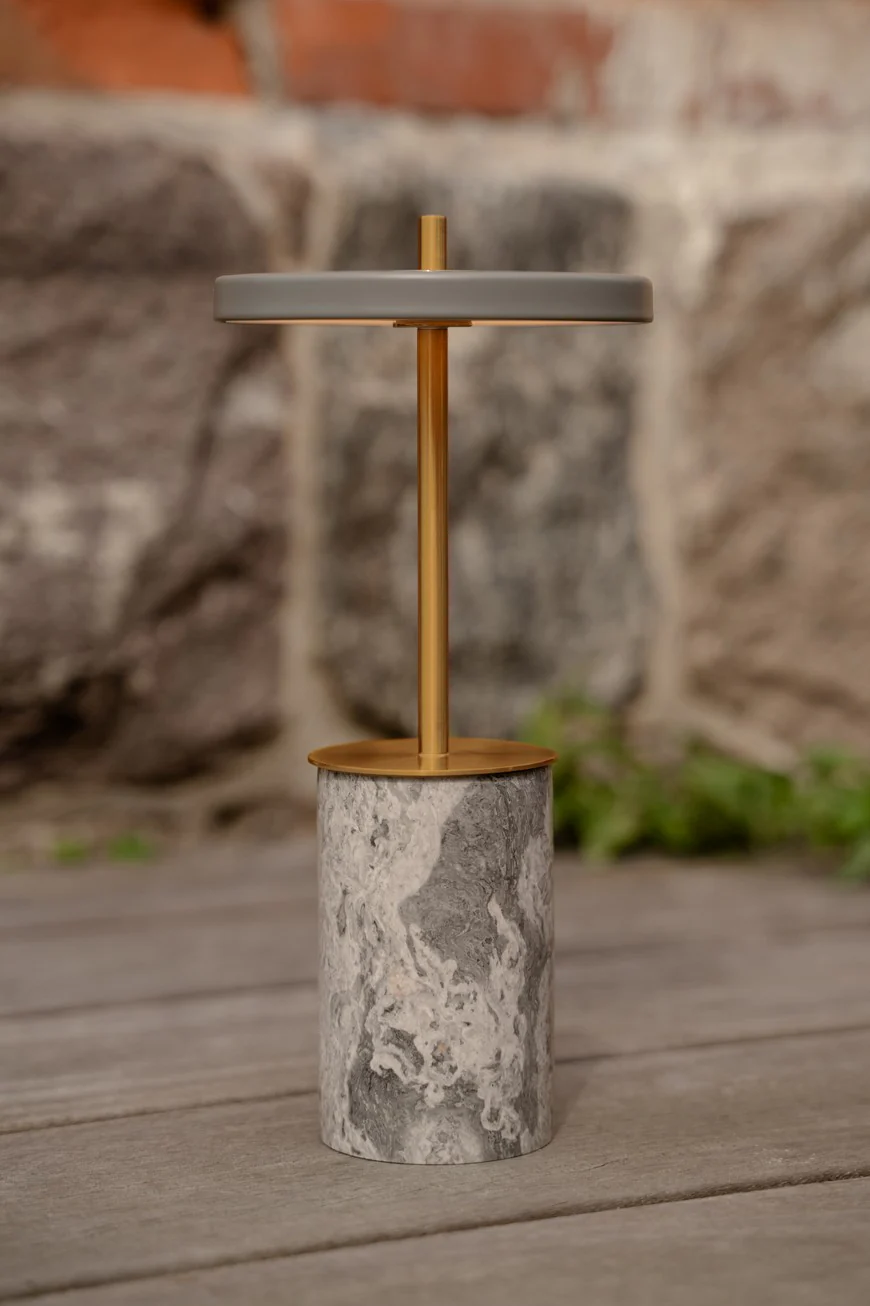 Lampa stołowa ASTERIA MOVE MINI szary marmur ze złotą wstawką - Image 5