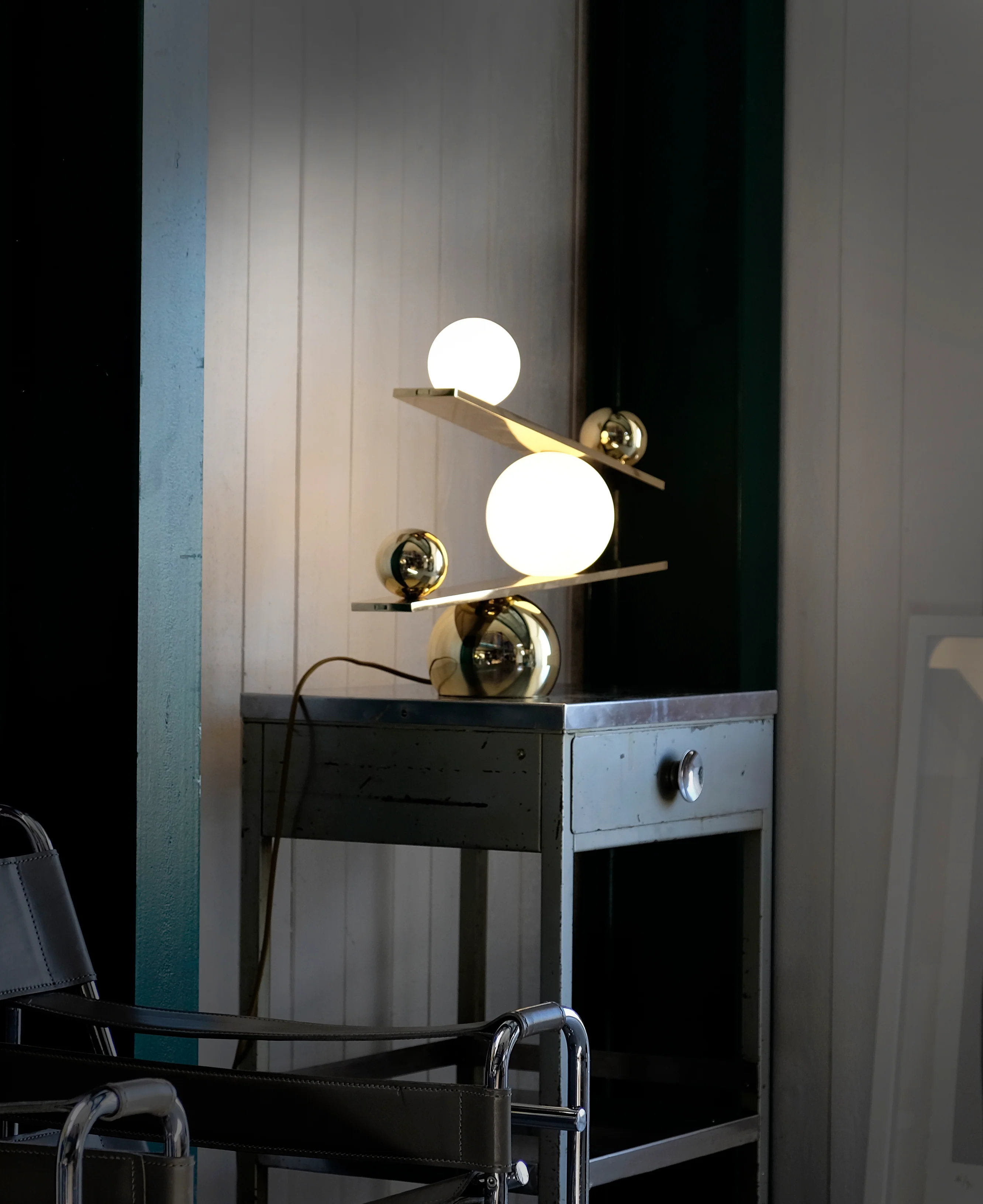 Lampa stołowa BALANCE mosiężny - Image 6
