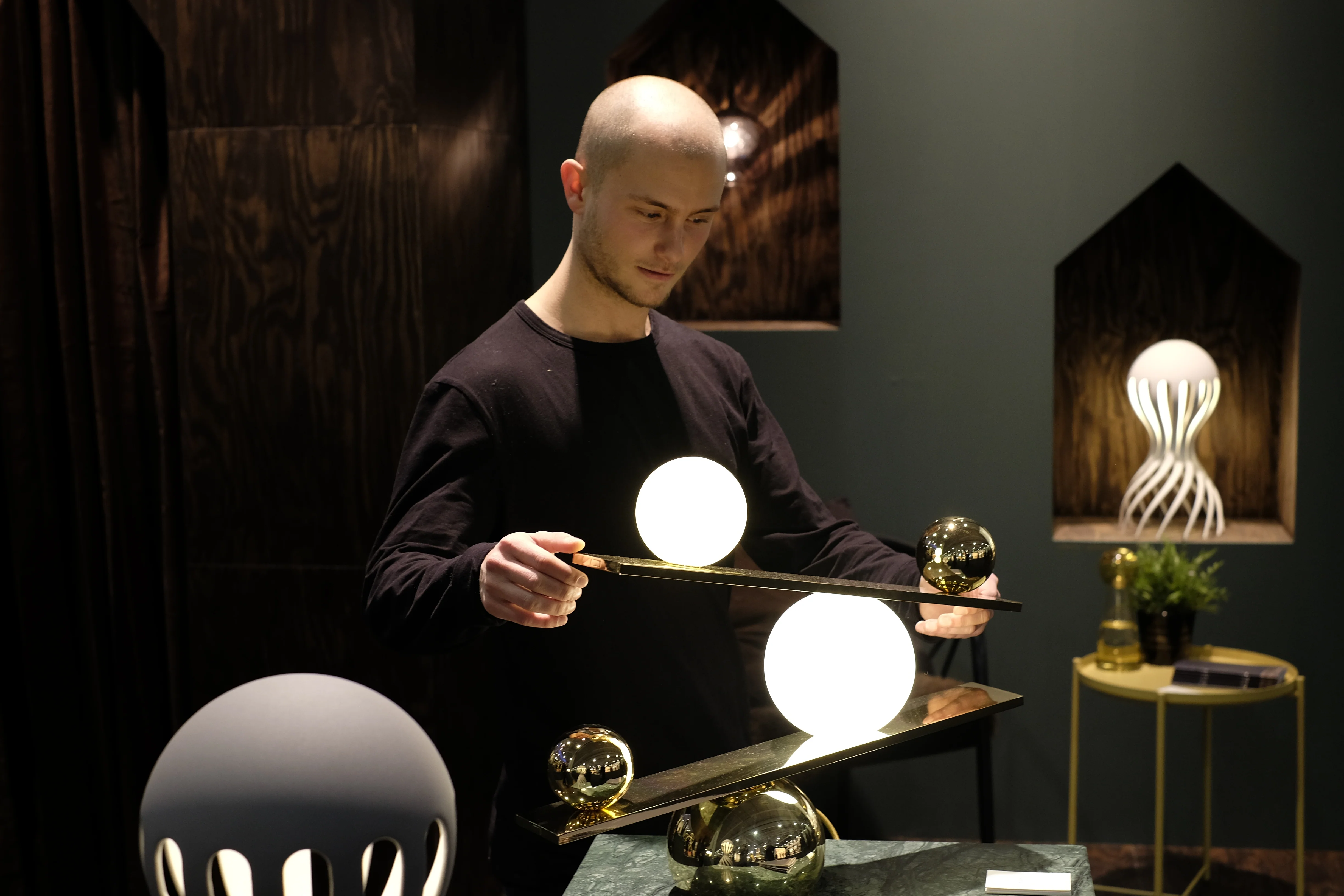 Lampa stołowa BALANCE mosiężny - Image 7