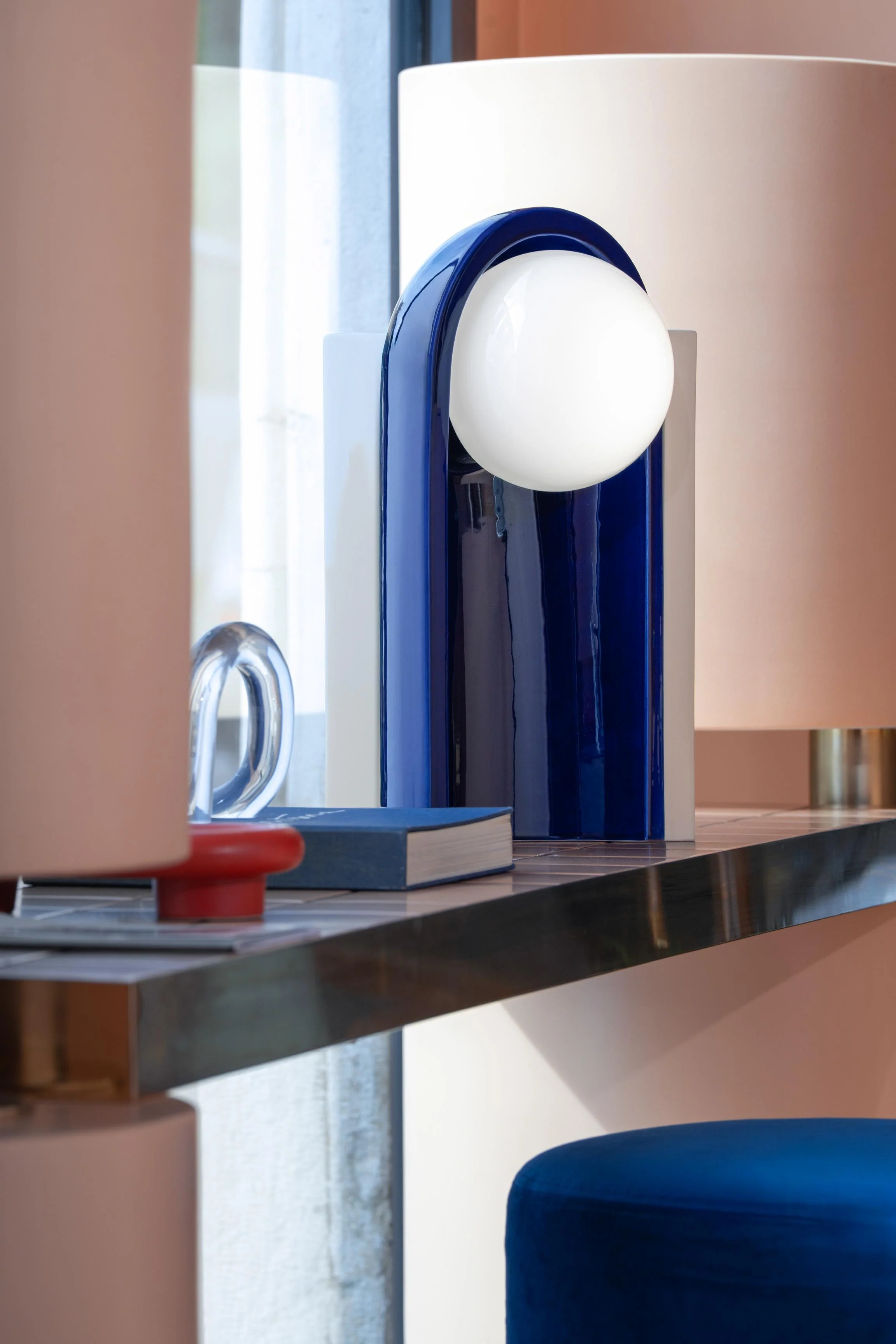 Lampa stołowa ceramiczna CLÉO beżowy z szałwiowym zielonym - Image 4