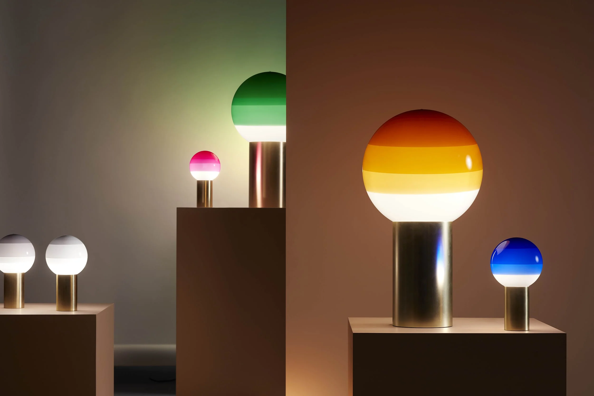 Lampa stołowa DIPPING kremowy ze złotą podstawą - Image 3