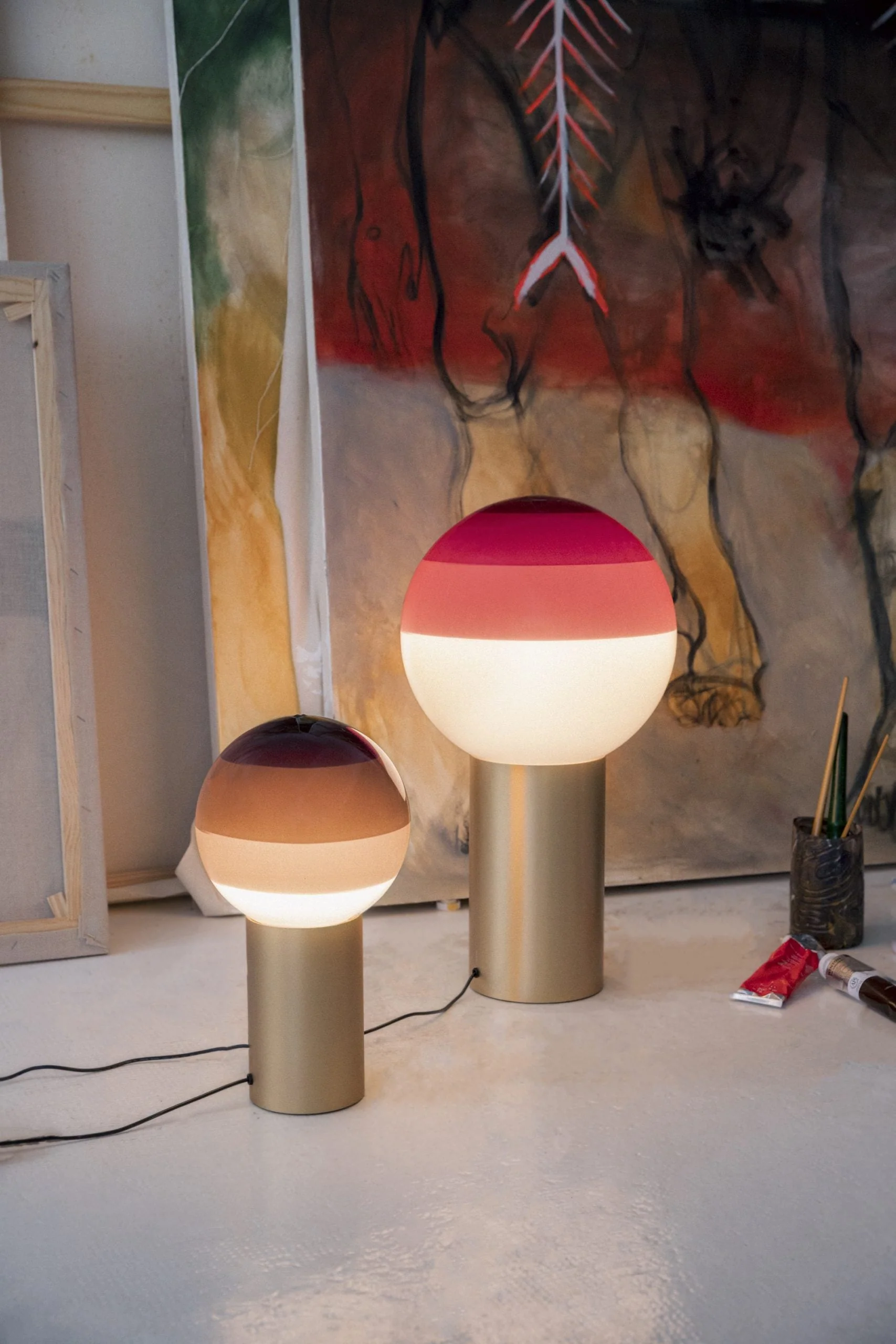 Lampa stołowa DIPPING kremowy ze złotą podstawą - Image 9