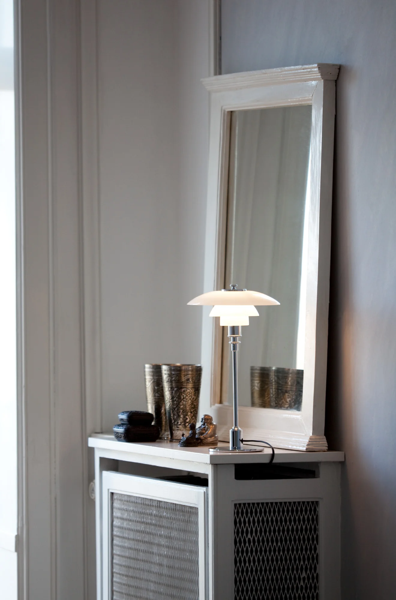 Lampa stołowa PH 2/1 biały z chromowaną podstawą - Image 5