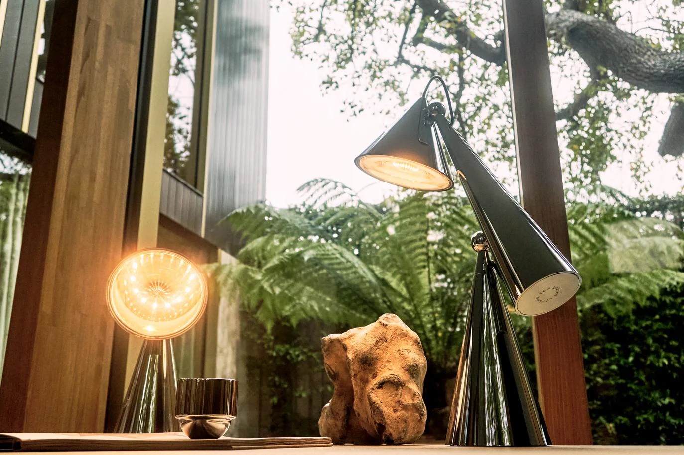 Lampa stołowa POSE kremowy - Image 9