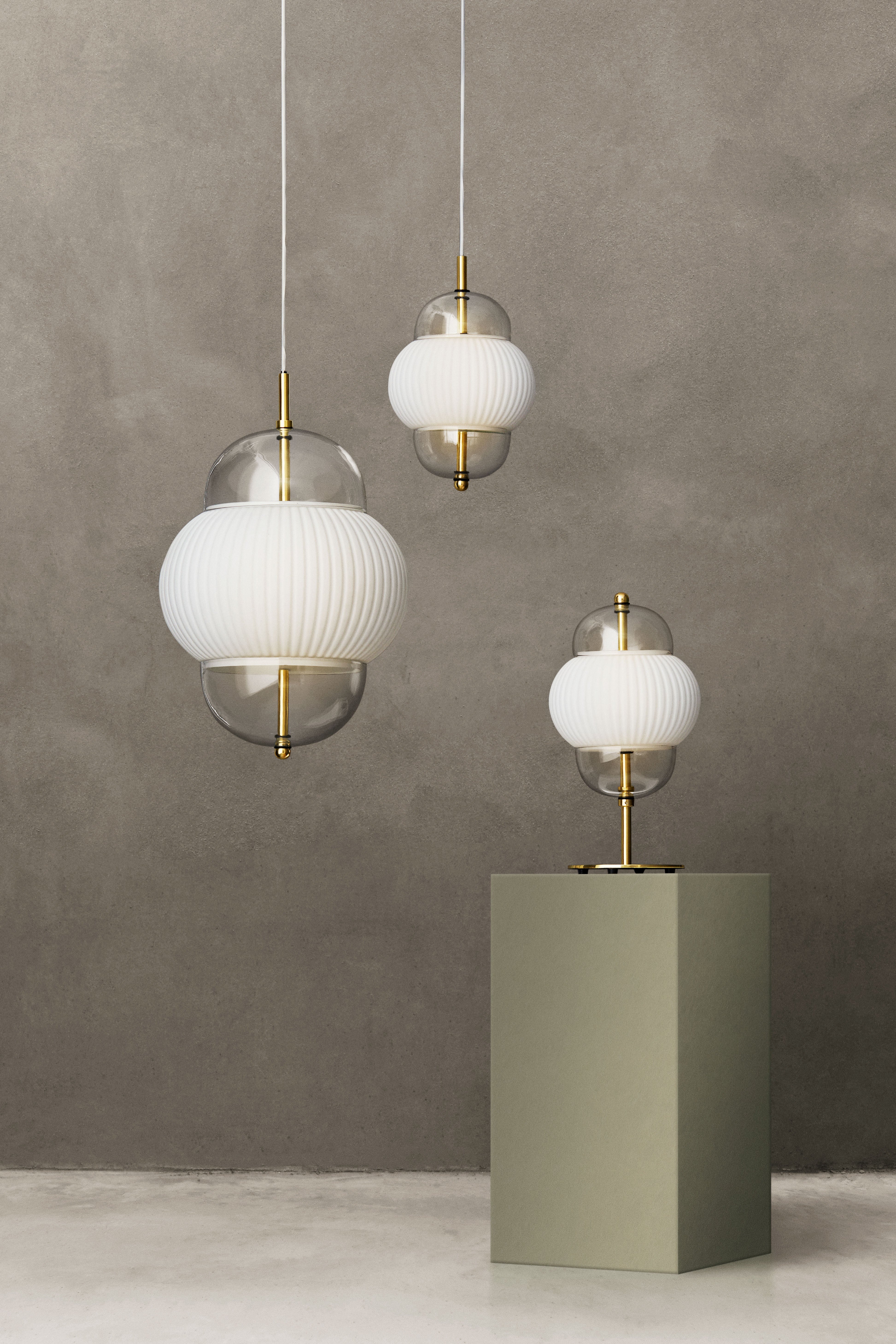 Lampa stołowa SHAHIN biały ze złotym wykończeniem - Image 6