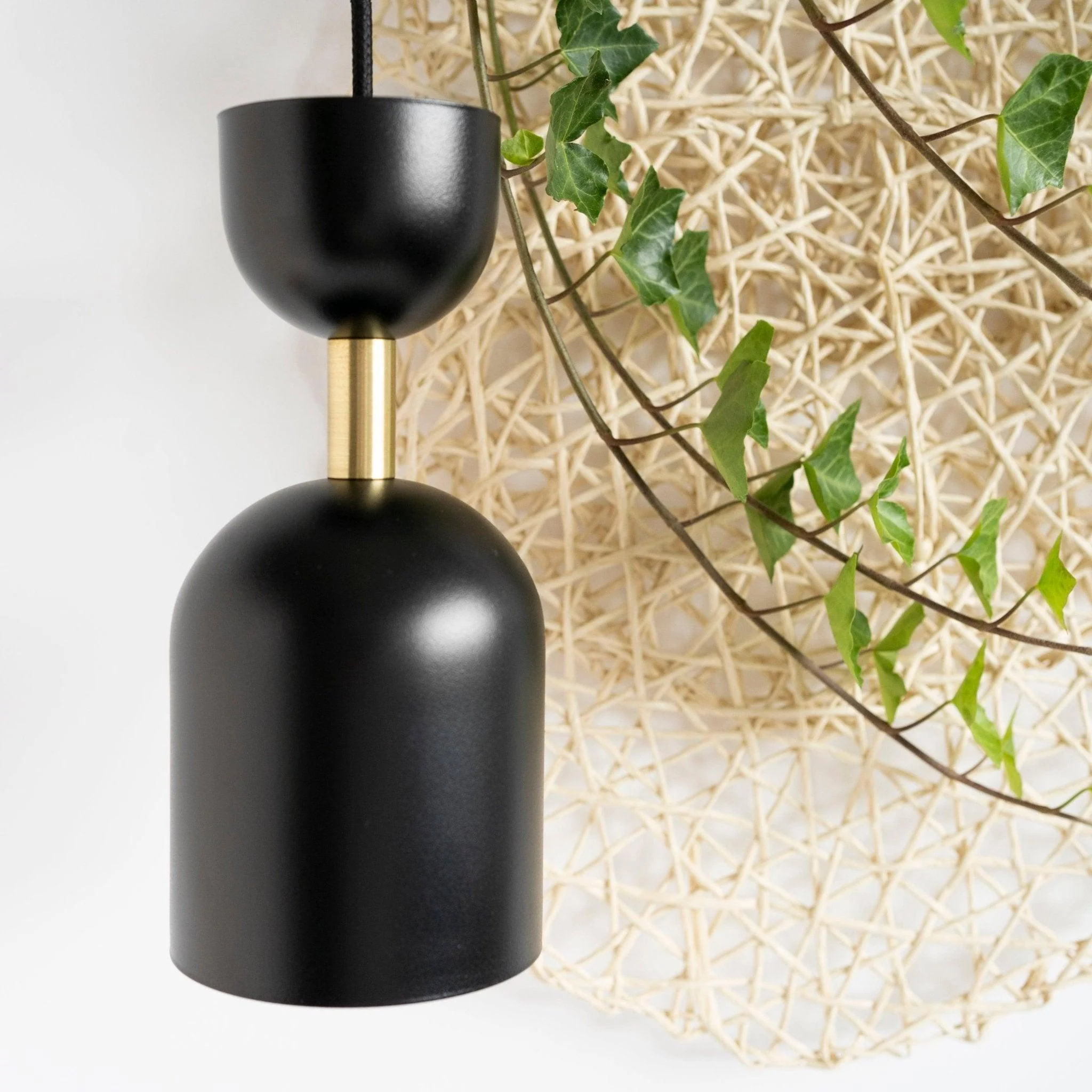 Lampa wisząca SUPURU czarny z mosiężnym - Image 4