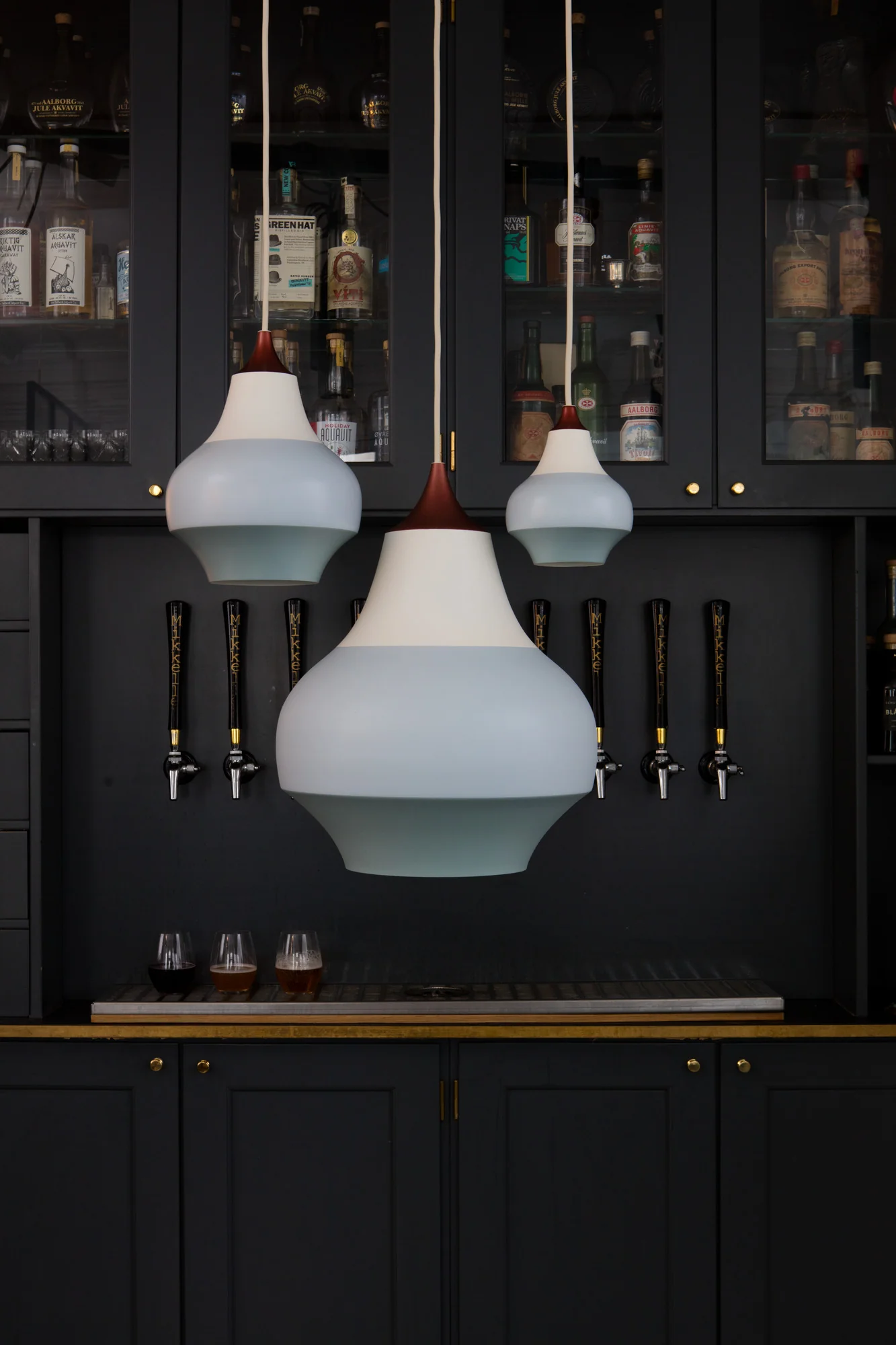 Lampa wisząca CIRQUE biało-niebieski z miedzianą końcówką - Image 13