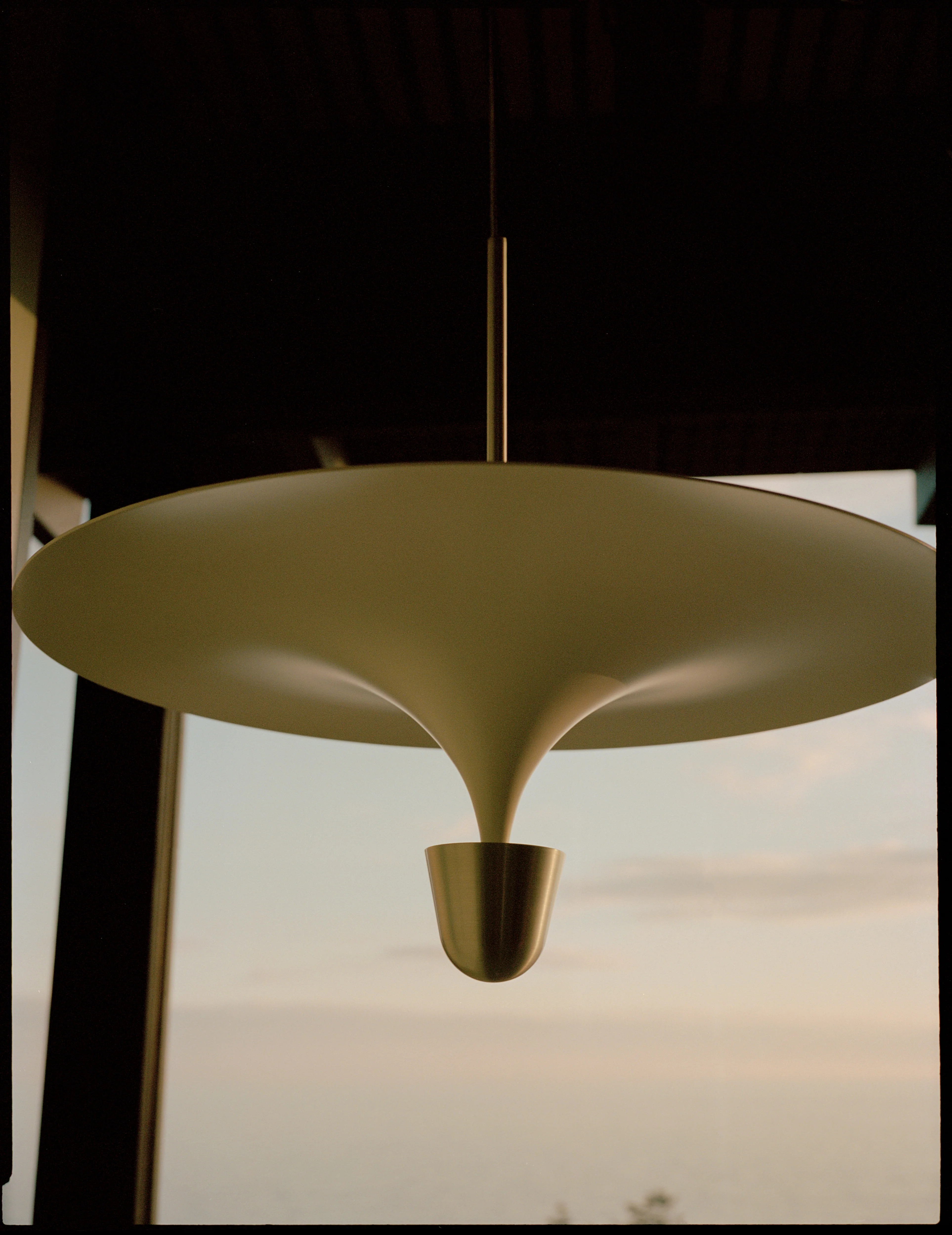 Lampa wisząca KANTARELL biały z niklowanym wykończeniem - Image 6