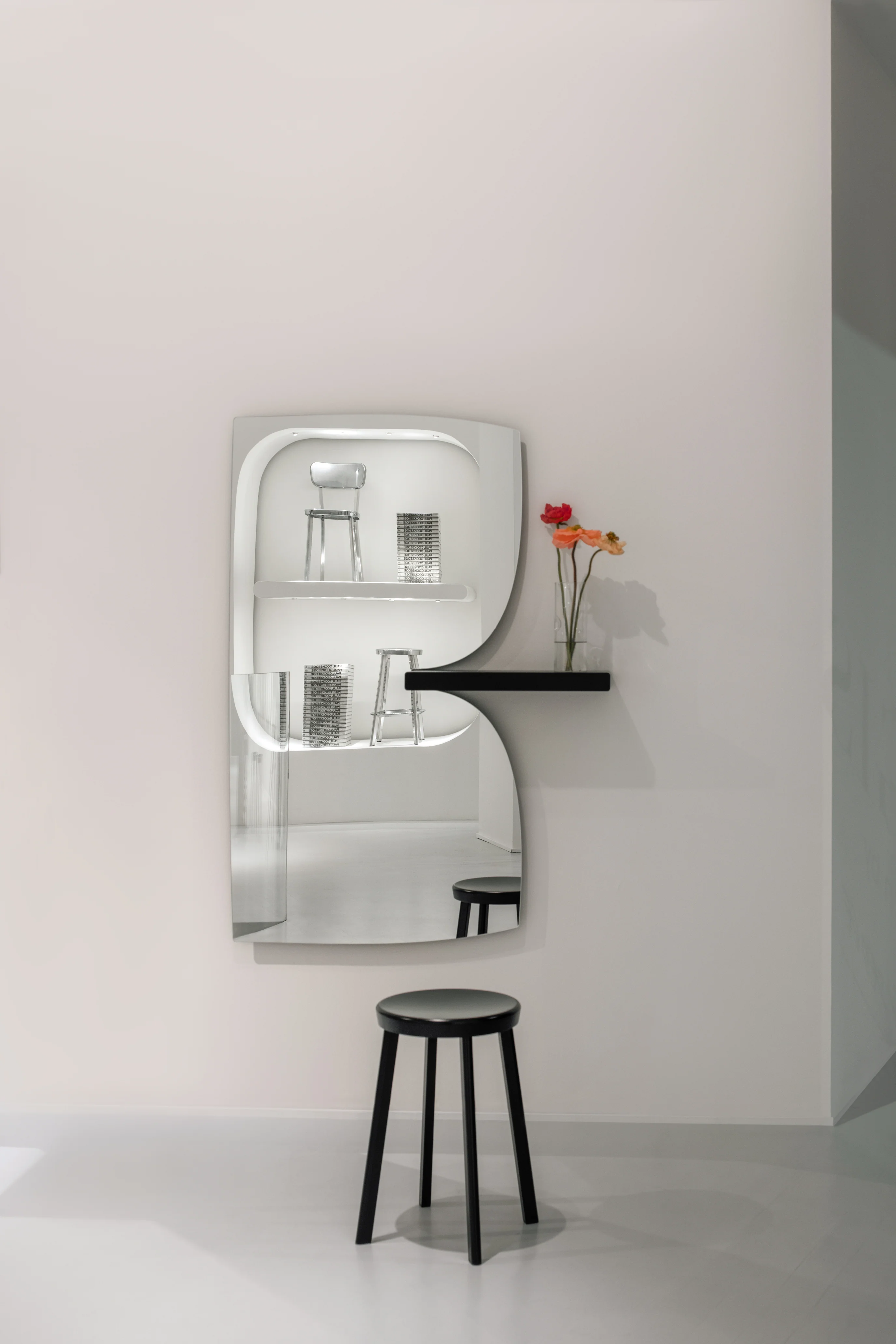 Lustro ścienne z półką MORPHED drewno jesionowe - Image 2