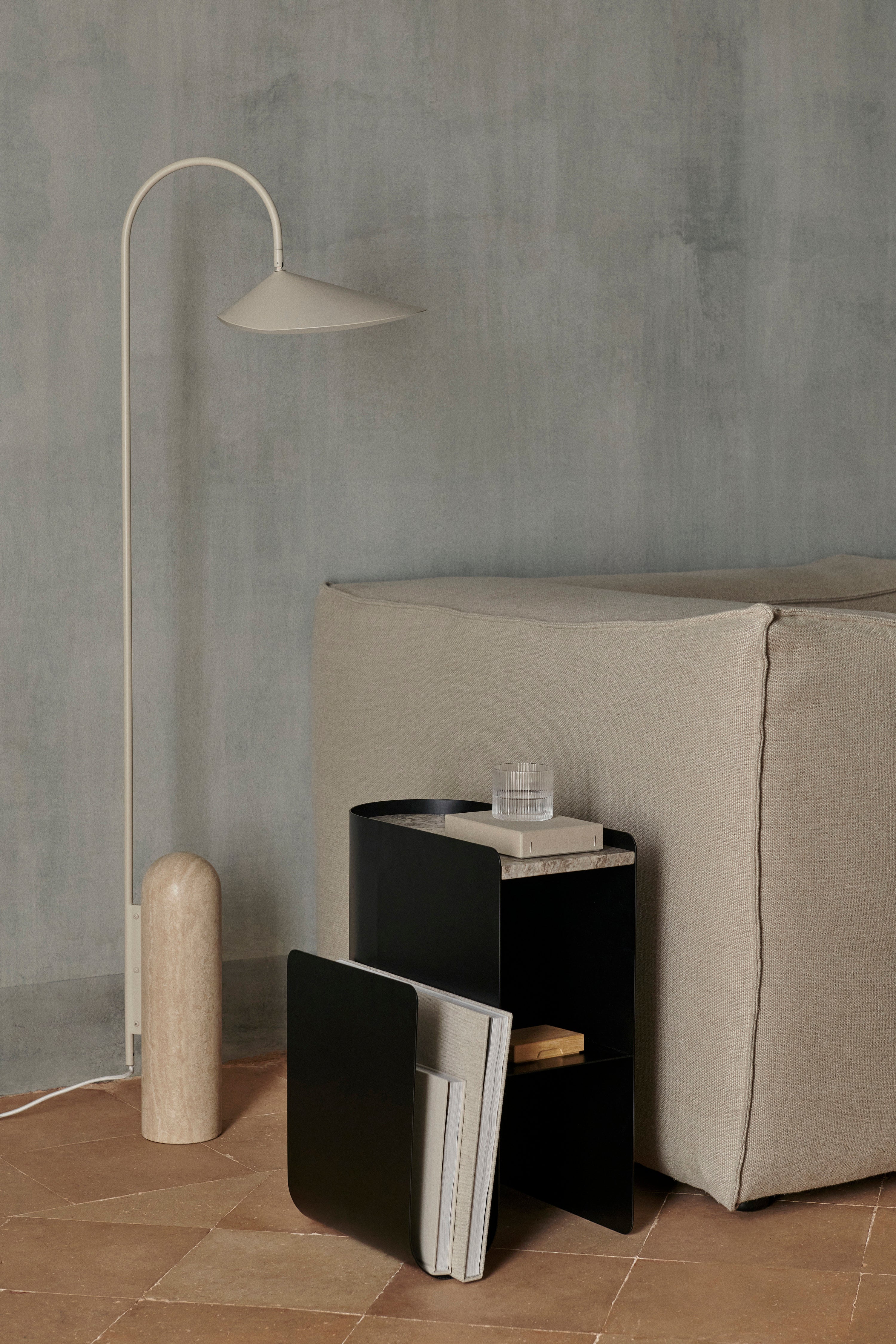 Stolik boczny VAULT czarny - Image 2