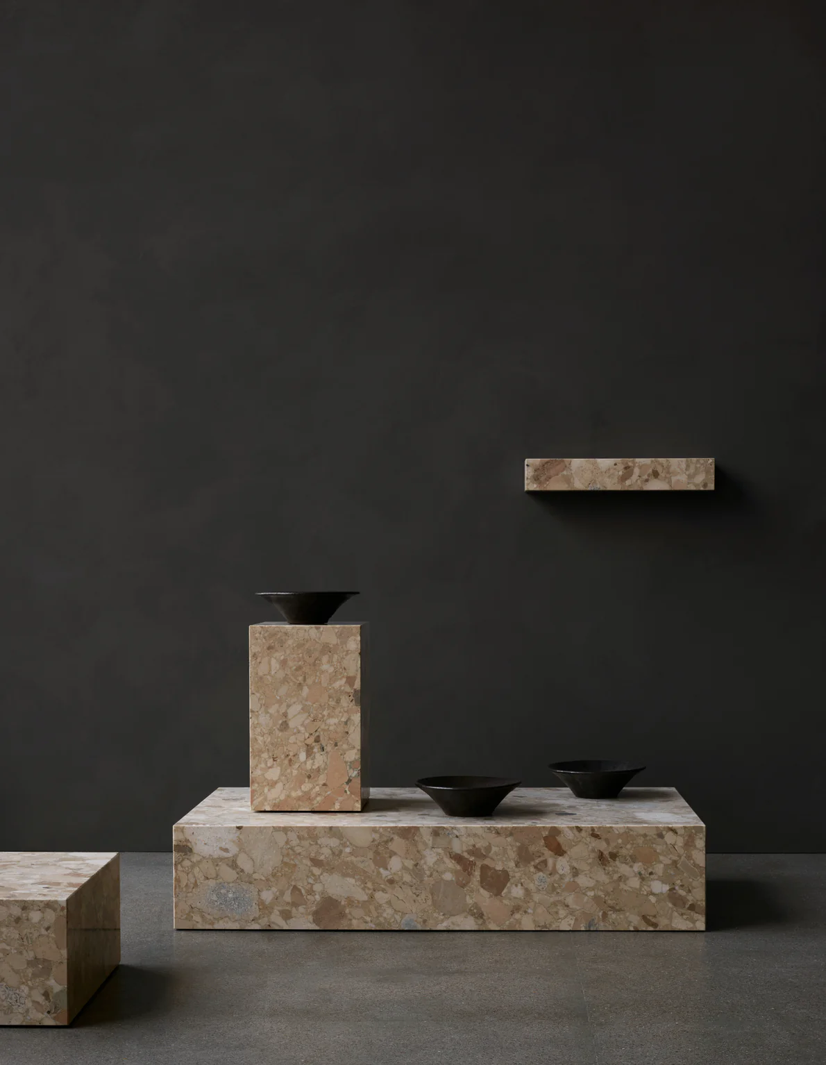 Stolik kawowy PLINTH GRAND biały marmur - Image 8