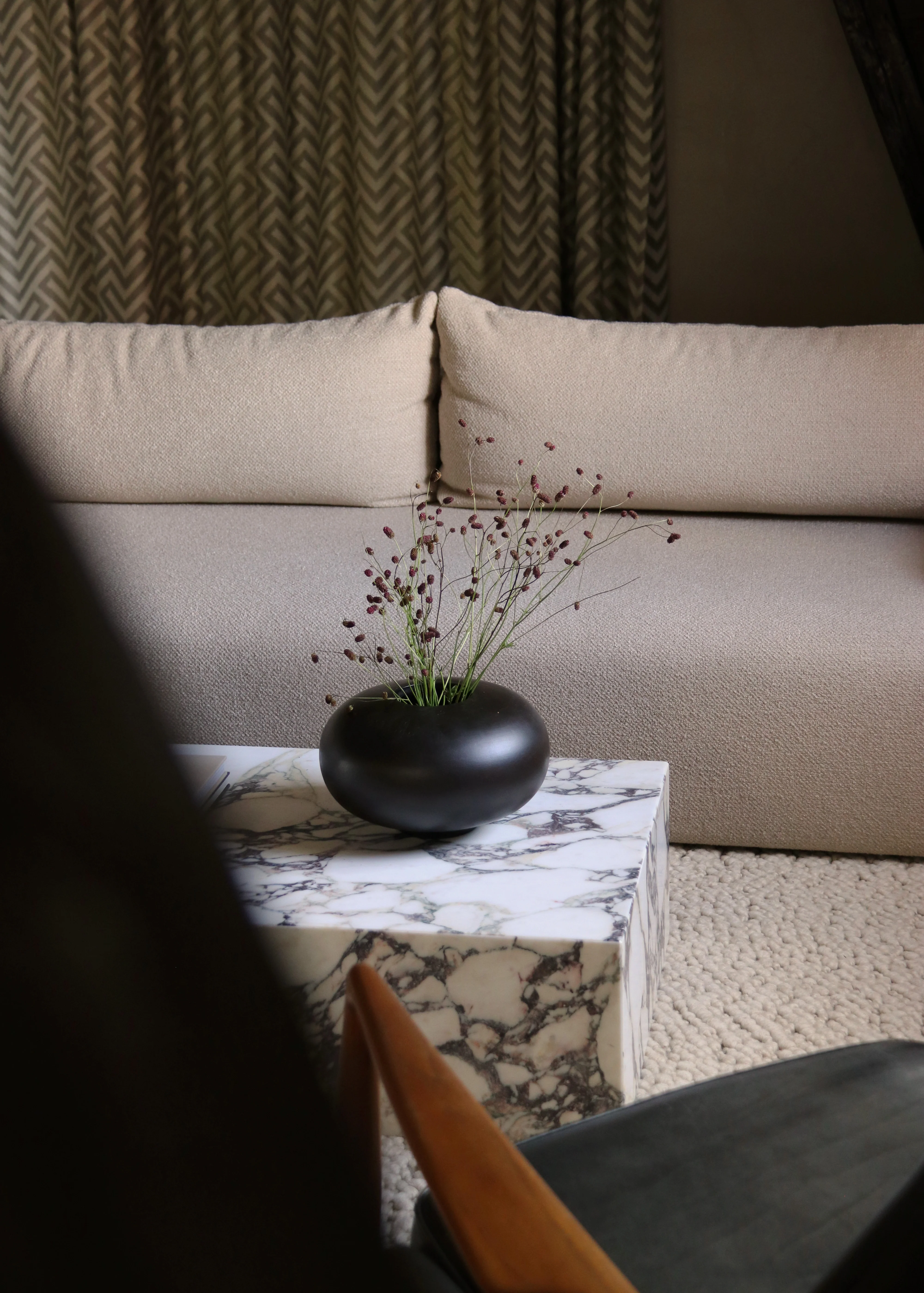 Wazon SURROUND drewno mango - Image 14