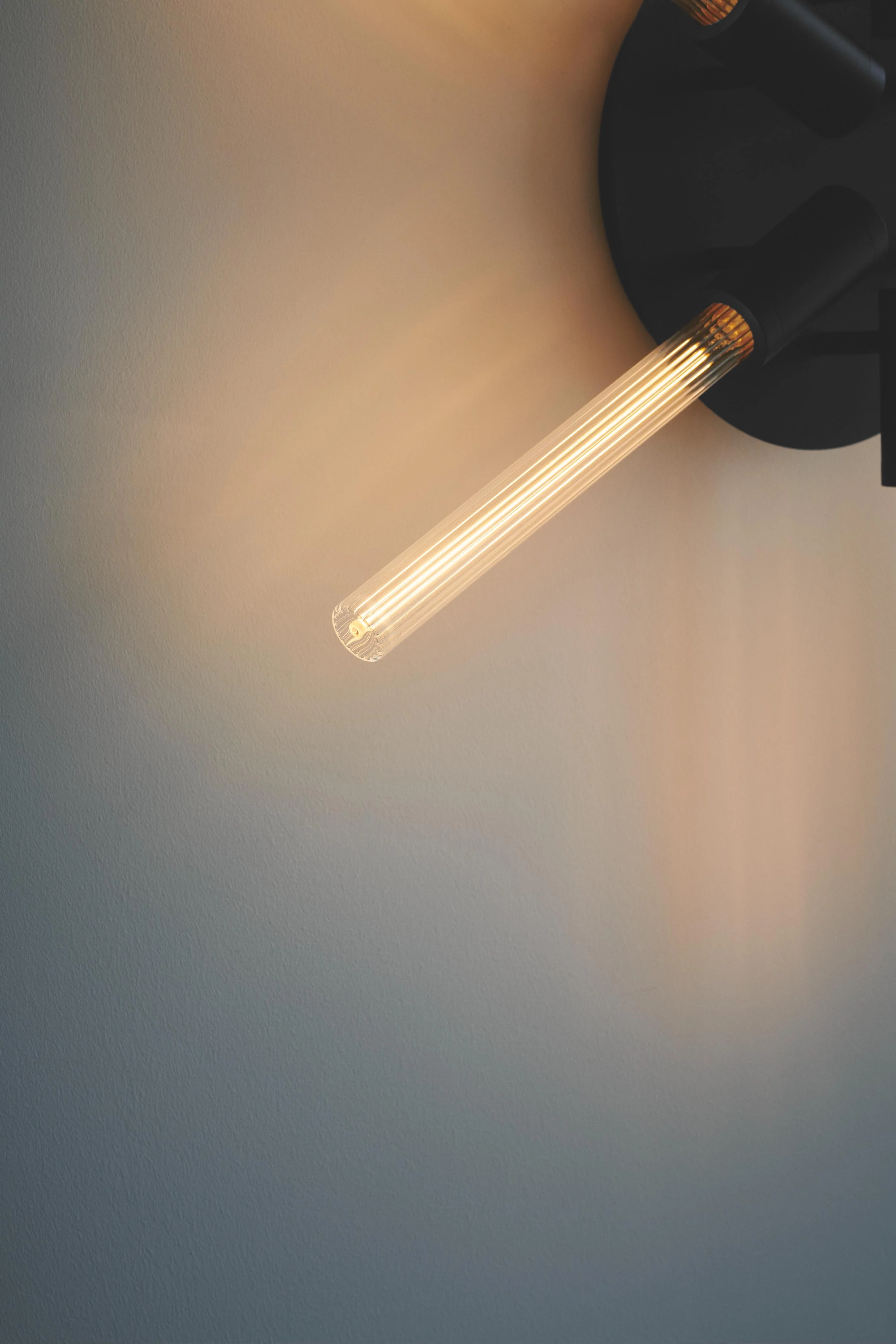 Żarówka TUBE BULB PLISSE ryflowana - Image 6